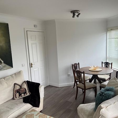 Cosy 2 Double Bed Apartment ซอร์ดส์ ภายนอก รูปภาพ